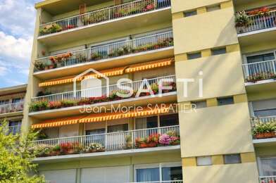 Appartement 5 pièces 130000 €