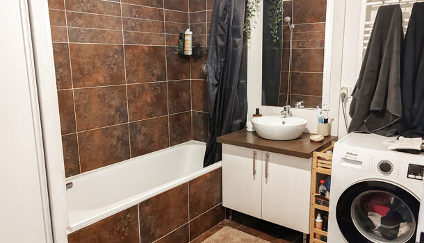 Appartement 3 pièces  à vendre Montélimar 26200