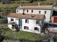 Maison individuelle avec 3hectares de terrain — photo 3