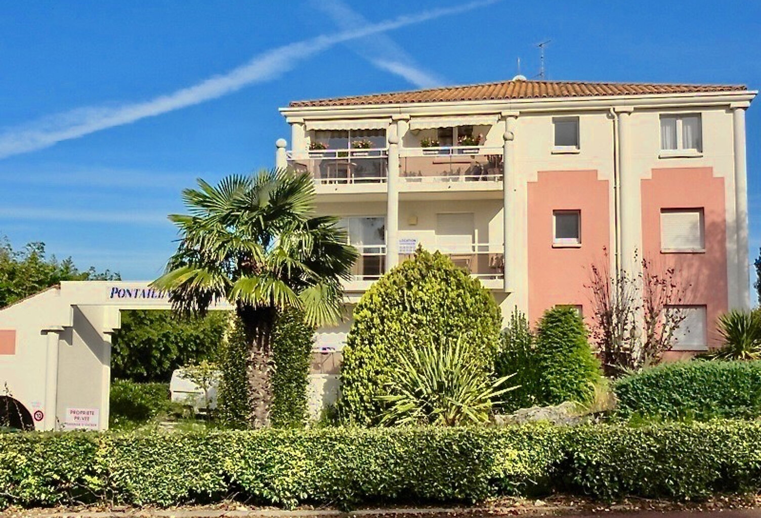 Appartement T2 Pontaillac Royan 350 m Plage au prix de 285.0 — photo 1