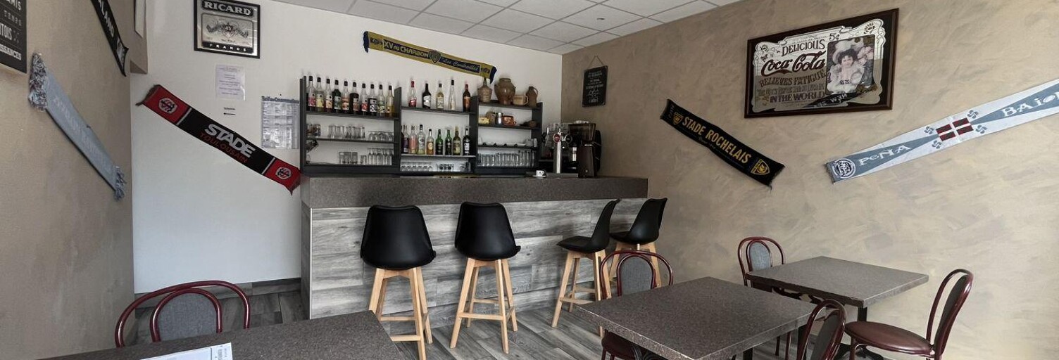 Commerce  220 m² à vendre à Saint-Avit (63380)