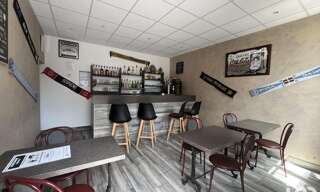 Commerce  220 m² à vendre à Saint-Avit (63380)