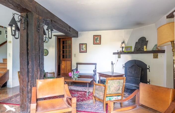 Maison en pierre de 18 pièces principales — photo 5