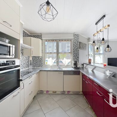 Appartement 4 pièces 370000 €