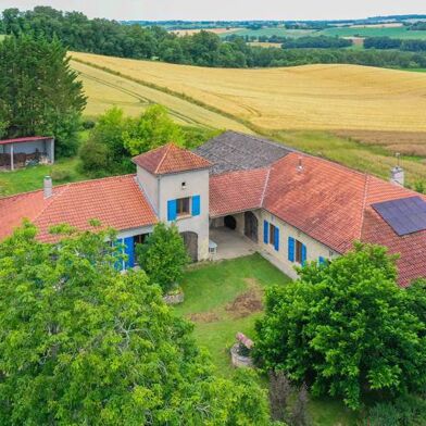 Maison 9 pièces 376500 €