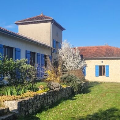 Maison 9 pièces 367000 €