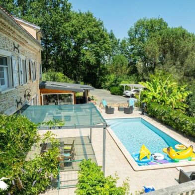 Maison 8 pièces 388000 €