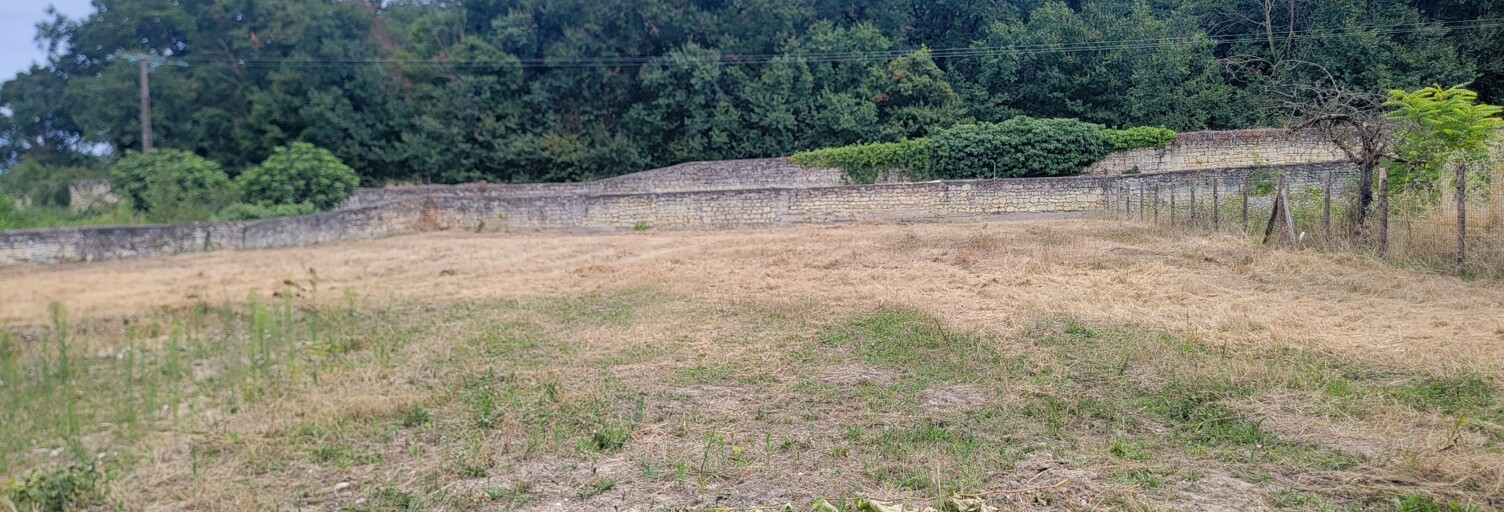 Terrain  1475 m² à vendre à Bellevigne-les-Châteaux (49260)