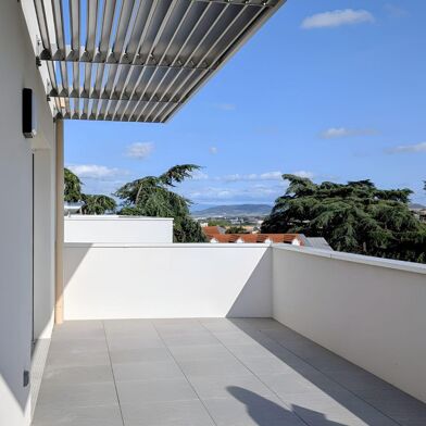 Appartement 5 pièces 524900 €