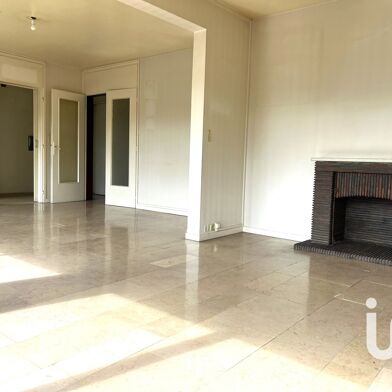 Appartement 4 pièces 313000 €