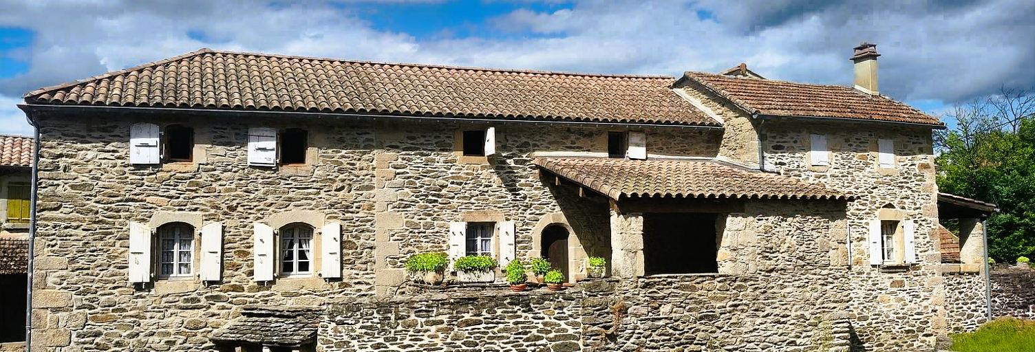 Maison 6 Pièces 140 m² à vendre à Gravières (07140)