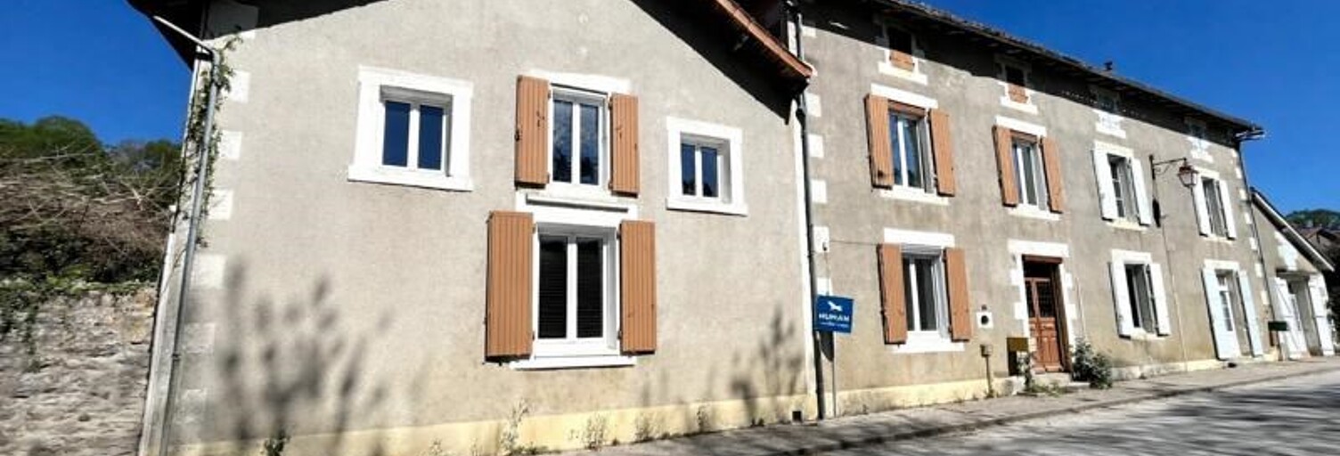 Maison 5 Pièces 184 m² à vendre à Confolens (16500)