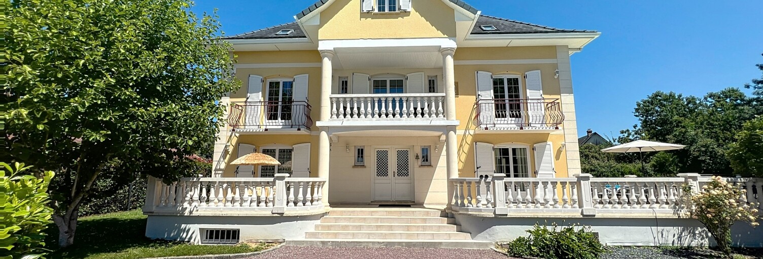 Maison 10 Pièces 281 m² à vendre à La Trinité-de-Thouberville (27310)