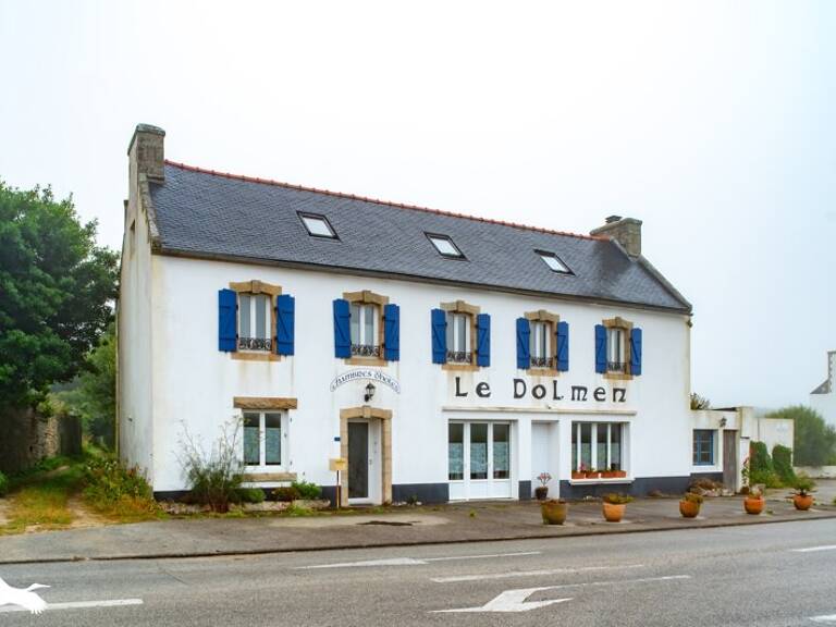 Maison en pierre de 11 pièces principales — photo 1