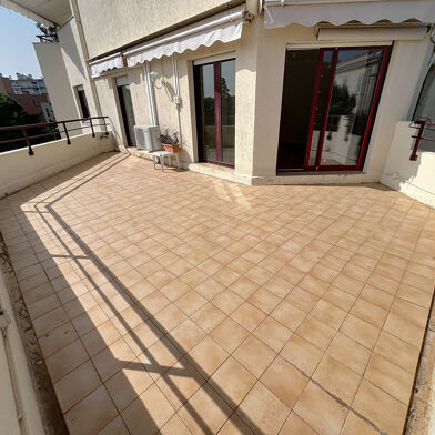 Appartement 3 pièces 749000 €