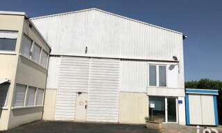 Commerce  558 m² à vendre à Boissy-sous-Saint-Yon (91790)