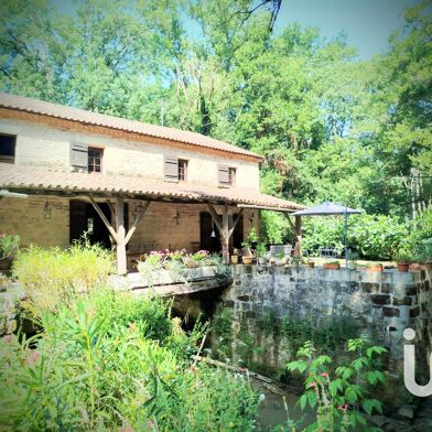 Maison 8 pièces 594500 €