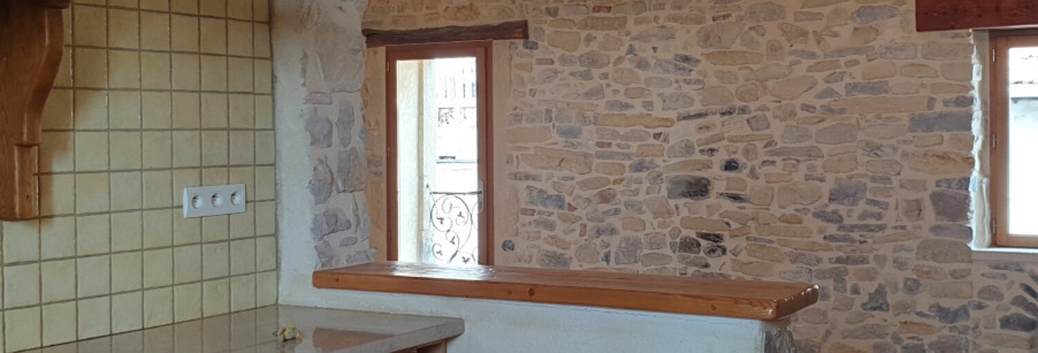 Immeuble  190 m² à vendre à Aigremont (30350)