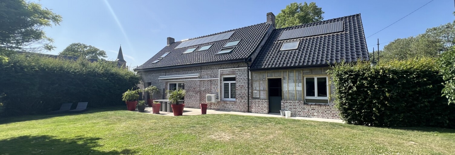 Maison 5 Pièces 145 m² à vendre à Broxeele (59470)