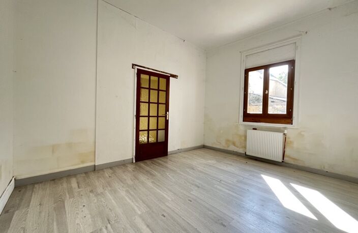 Maison de bourg de 6 pièces principales — photo 4