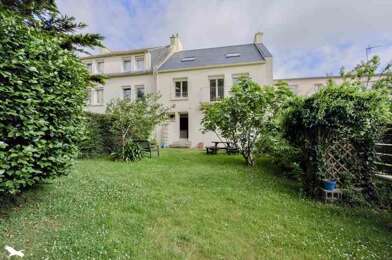 Maison 8 pièces 327920 €