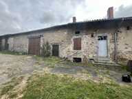 Maison en pierre de 2 pièces principales — photo 2