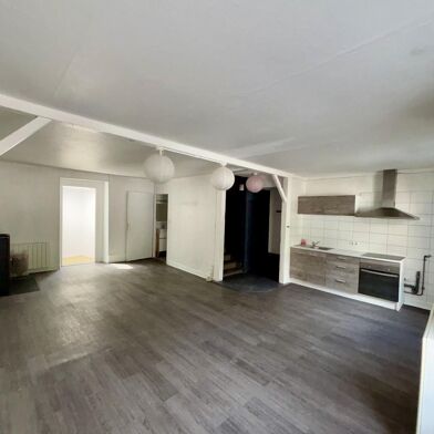 Maison 5 pièces 780 €