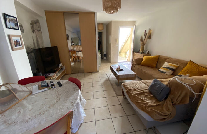 Appartement 43m2 Nîmes T2 avec terrasse — photo 2