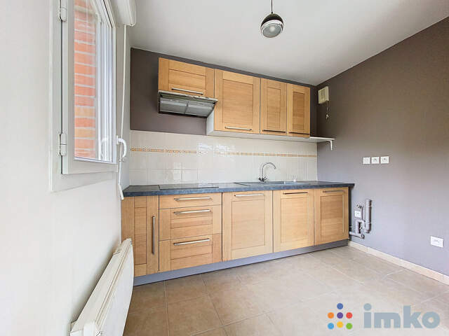 Appartement T3 sur LEERS avec balcon et 2 places de parking — photo du bien