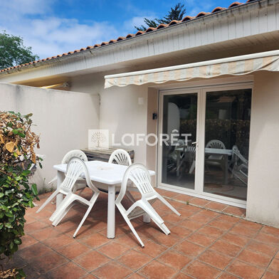 Appartement 3 pièces 142000 €