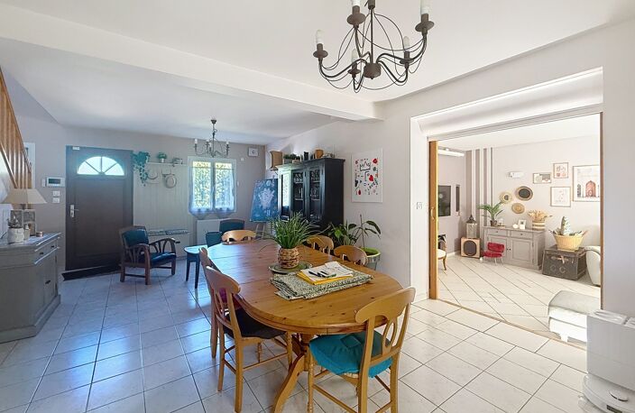 Maison familiale avec de beaux volumes — photo 3