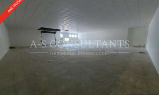 Local industriel  371 m² à louer à Salaise-sur-Sanne (38150)