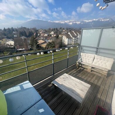 Appartement 3 pièces 1700 €