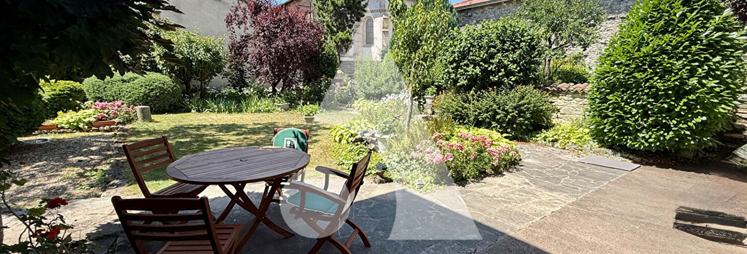 Maison 11 Pièces 310 m² à vendre à Vavincourt (55000)