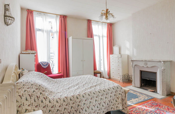 A VENDRE  APPARTEMENT DE 141 m2  + CHAMBRE DE BONNE - MARSEILLE - CENTRE 13001 — photo 3