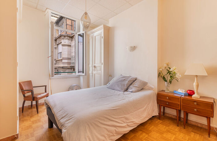 A VENDRE  APPARTEMENT DE 141 m2  + CHAMBRE DE BONNE - MARSEILLE - CENTRE 13001 — photo 4