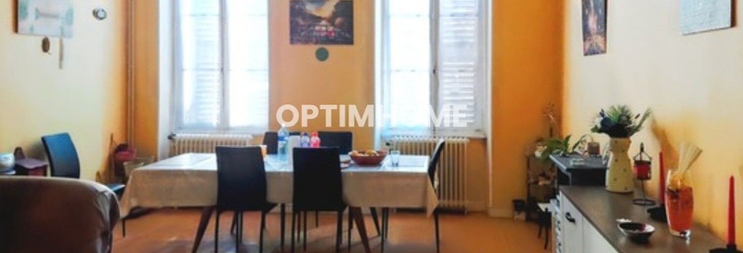 Immeuble  240 m² à vendre à Thiers (63300)