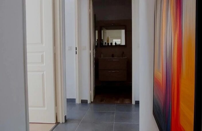 ROQUEBRUNE SUR ARGENS APPARTEMENT T3 GARAGE — photo 5