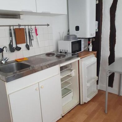 Appartement 1 pièces 365 €