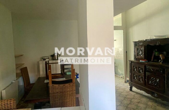 MAISON DE VILLAGE COEUR NIVERNAIS - TOUTES COMMODITES 145 m2 sur 3 niveaux - Cave et petit jardin — photo 5