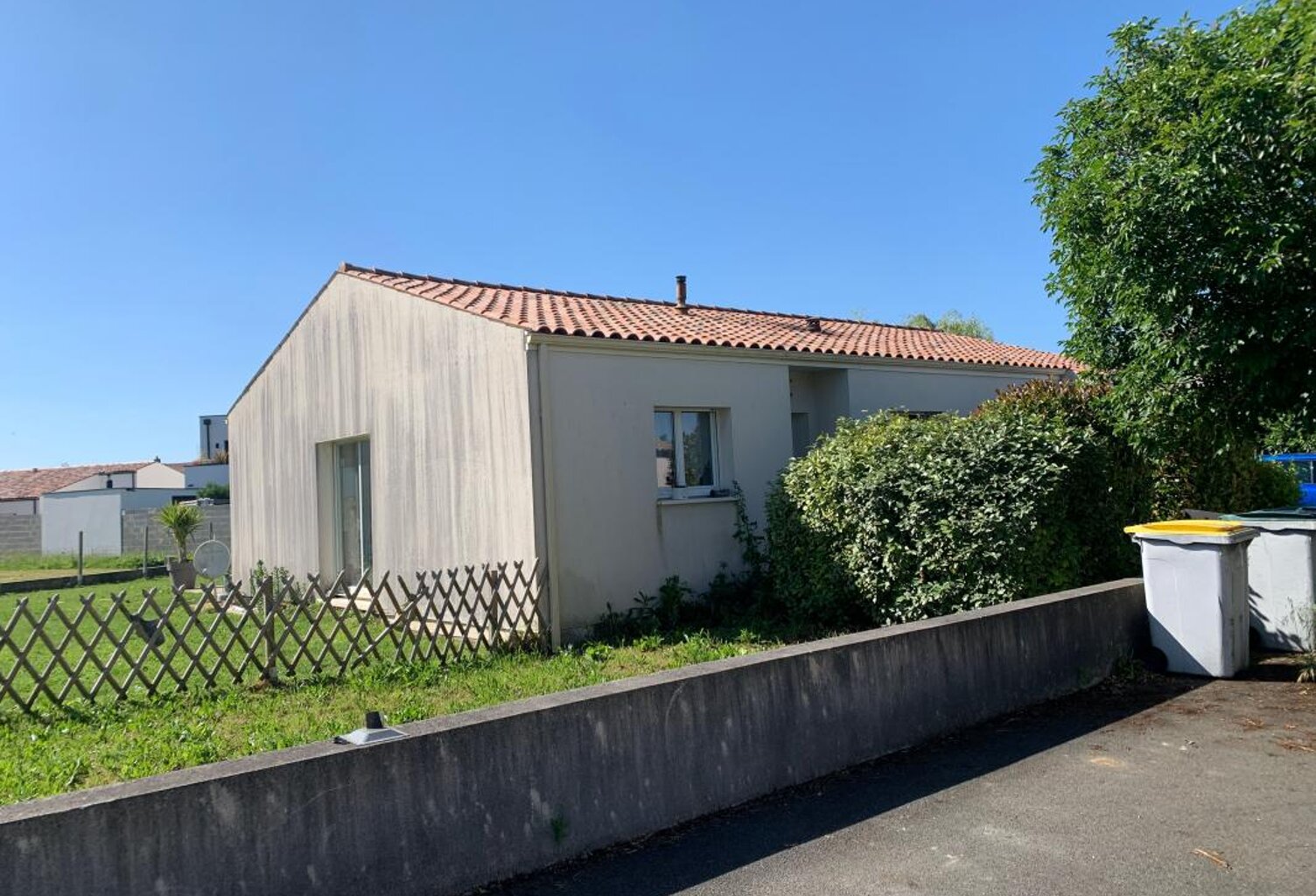 Maison de plain pied, 3 chambres, garage et Jardin — photo 1