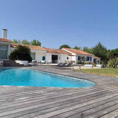 Maison 6 pièces 1500000 €