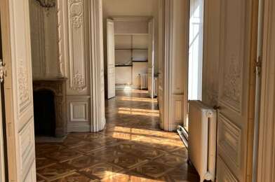Bureau  3500 €