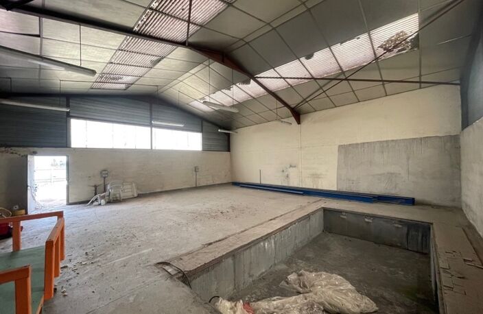 A vendre ROANNE, PLATEAU d'environ 150 m2 au sol IDEAL pour création d'un LOFT — photo 2