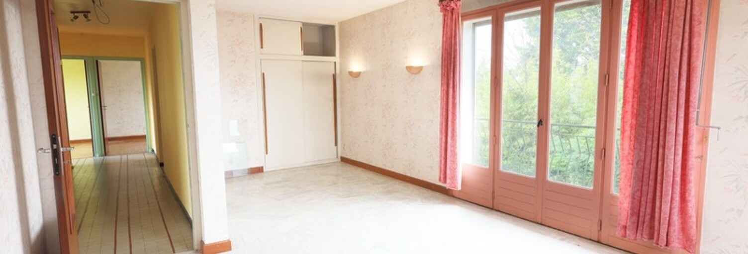 Maison 6 Pièces 149 m² à vendre à Sulignat (01400)