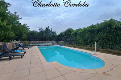 Maison 20 pièces 437525 €