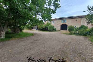 Maison 20 pièces 437525 €