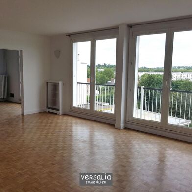 Appartement 3 pièces 1700 €