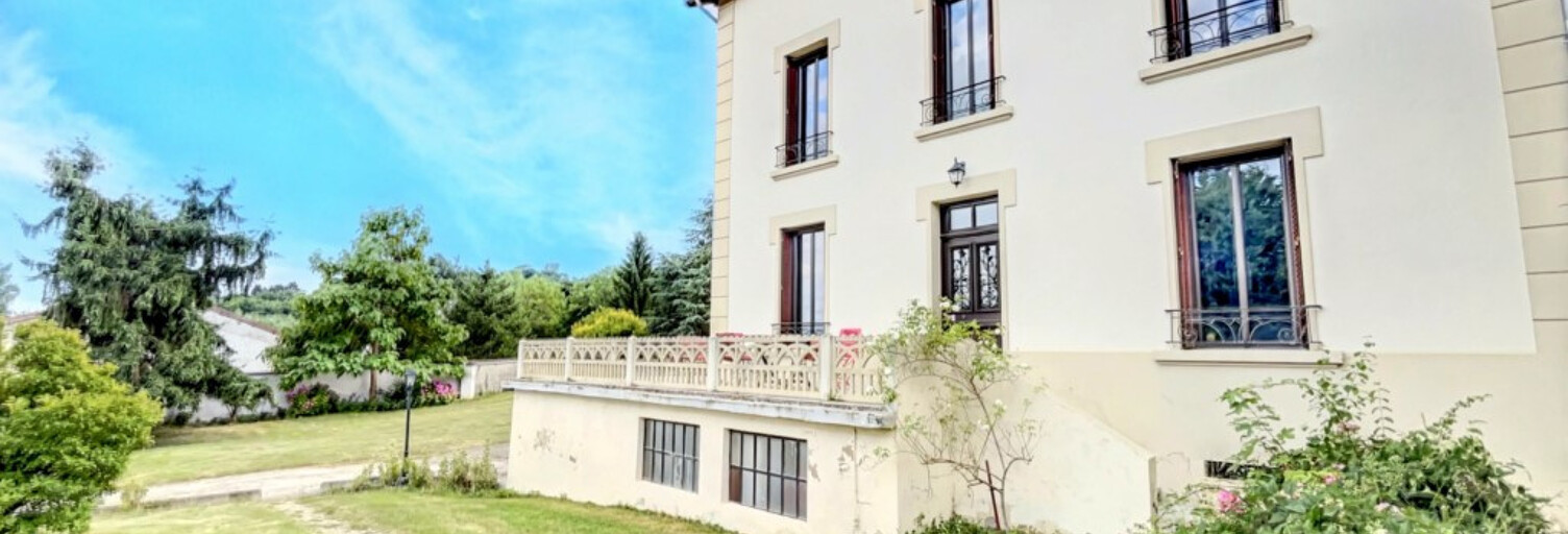 Maison 10 Pièces 323 m² à vendre à Priay (01160)