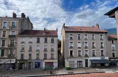 GRENOBLE Berriat. STUDIO MEUBLE. — photo du bien